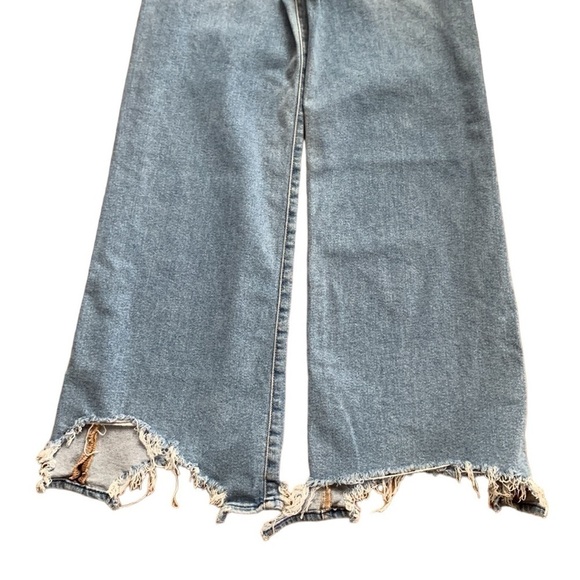 Splendid High Rise Flared Leg Button Fly Light Wash Destroyed Hem Jean Size 25 - Picture 11 of 13